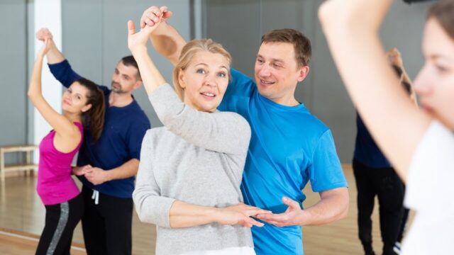 Nauka tańca dla dorosłych: Nigdy nie jest za późno